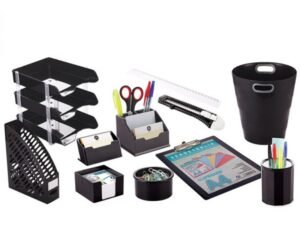 طقم مكتب بلاستيك 15 قطعة1500(اسود + ملون)